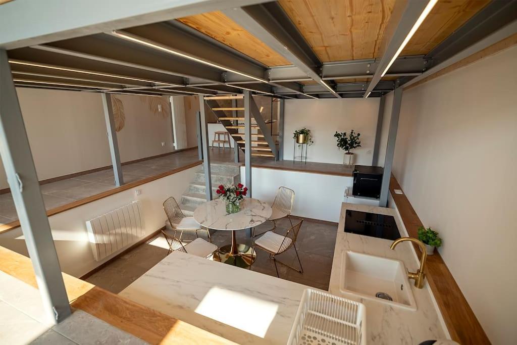 Loft De Luxe Le Chic, Grand Jacuzzi, Vue Port De Plaisance Lägenhet Saint-Valery-en-Caux Exteriör bild